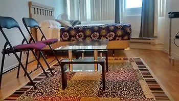 Toronto Furnished Living Apartment 0*,  Canada